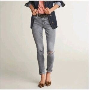 CABI Jeans Women's Size 4 Vapor Wash Vintage Gray HR Skinny